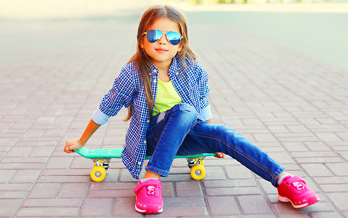 Why your kids need to wear sunglasses (year-round) and how to find the best ones